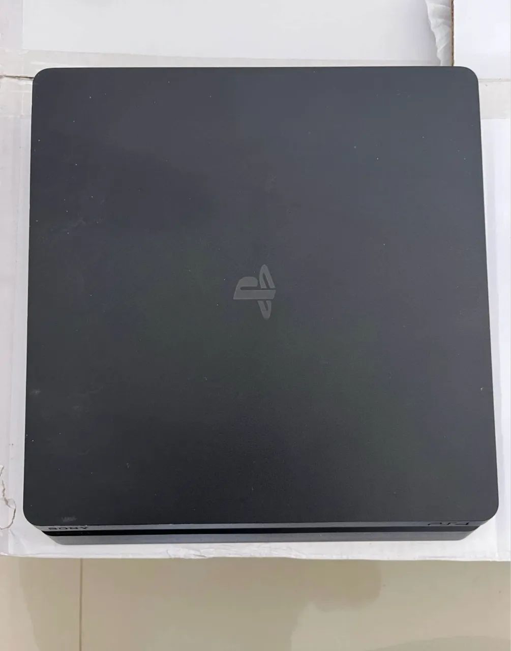 Vendo PlayStation 4 Slim - Foto 2