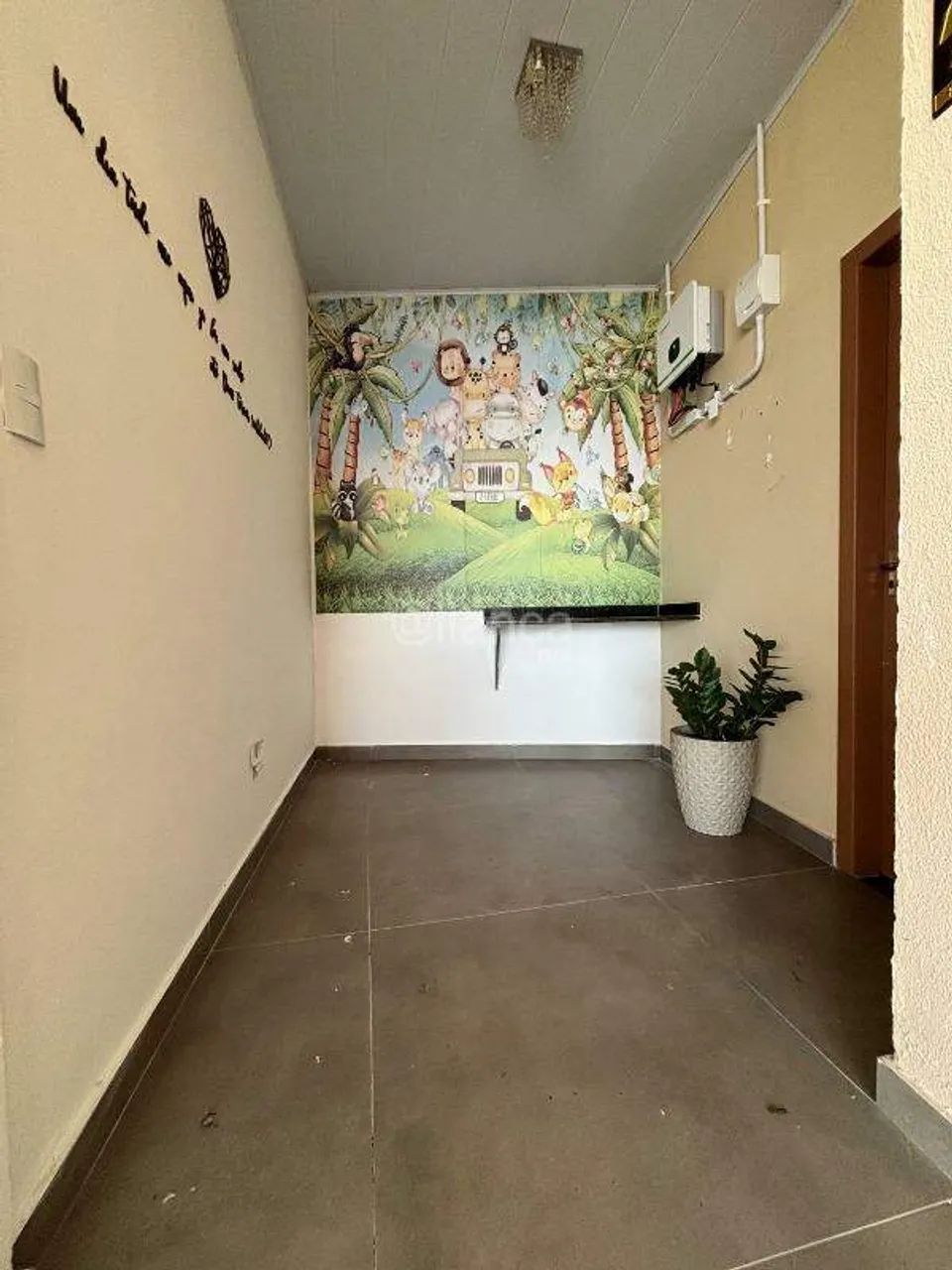 PONTO COMERCIAL 250M2 EM PONTA DA FRUTA - Foto 4