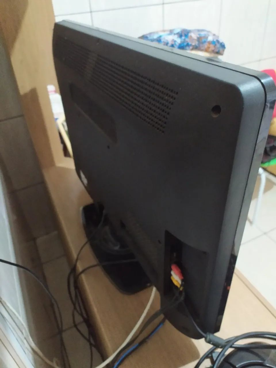 TV LCD 32 polegadas PHILIPS com defeito - Foto 2