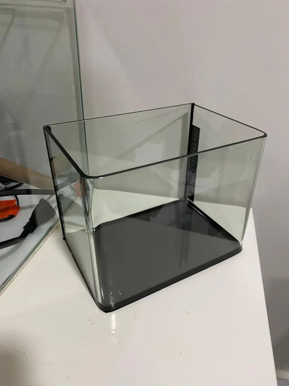 AQUÁRIO OCEANTECH FRENTE CURVA 5L PERFEITO ESTADO