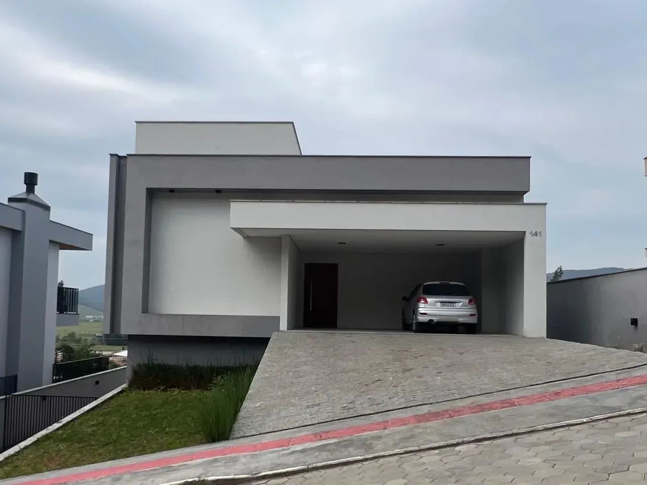 Térrea para venda tem 229 metros quadrados com 3 quartos - Foto 2
