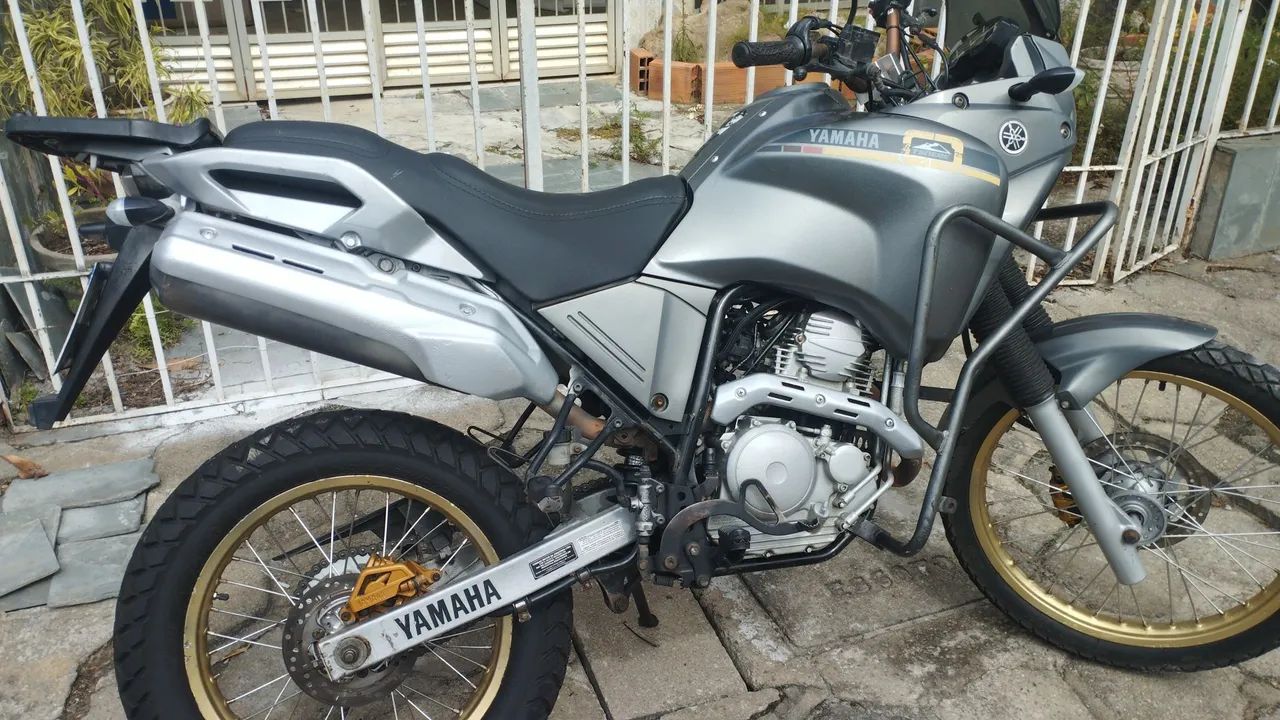 Pra vender logo Yamaha Ténéré 2016 - Foto 2