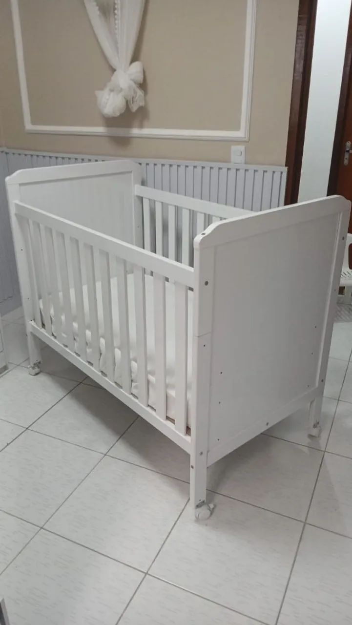 BERÇO SEMI NOVO (+COLCHÃO DE BRINDE) - Foto 2