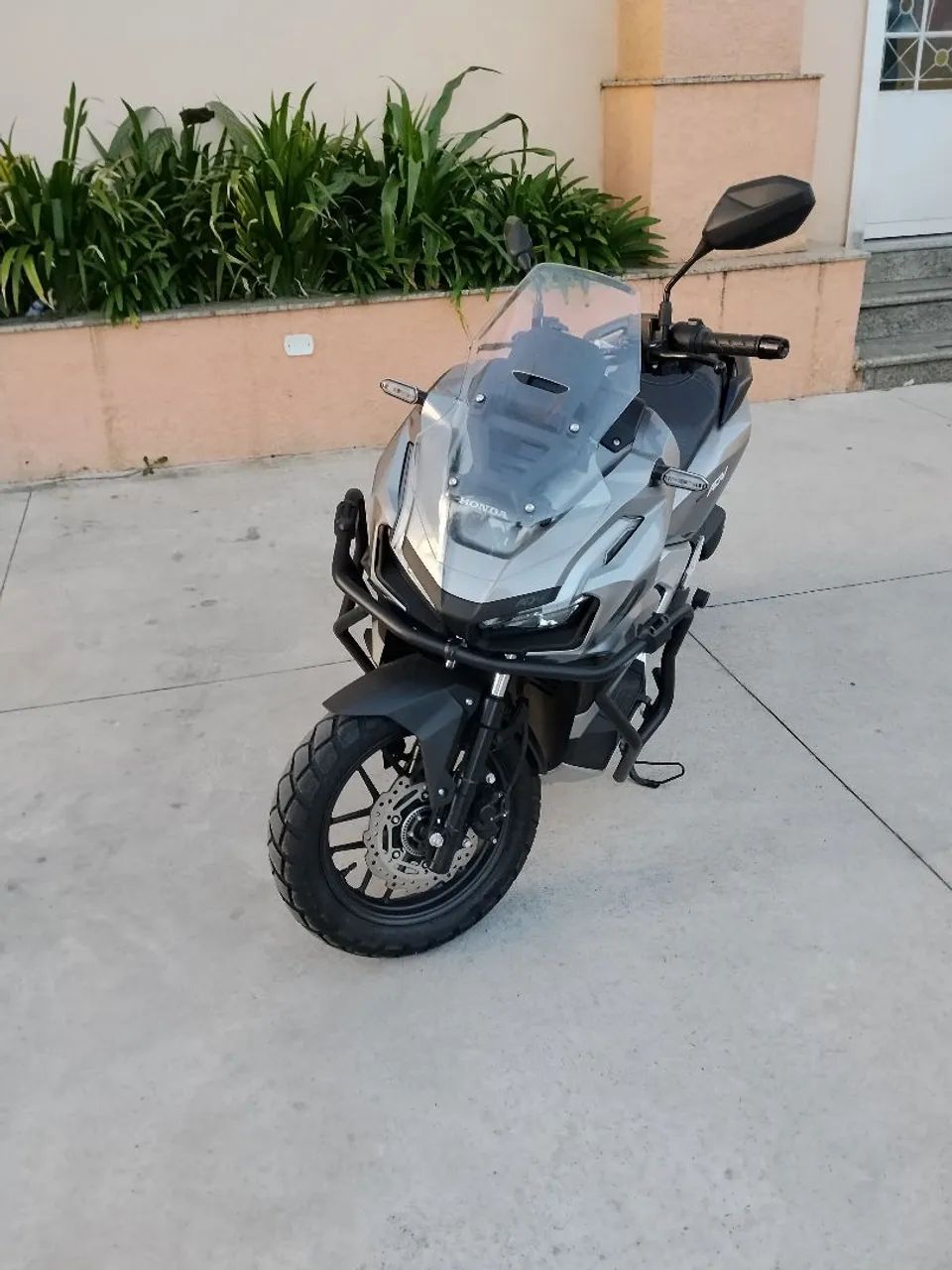 ADV 160
