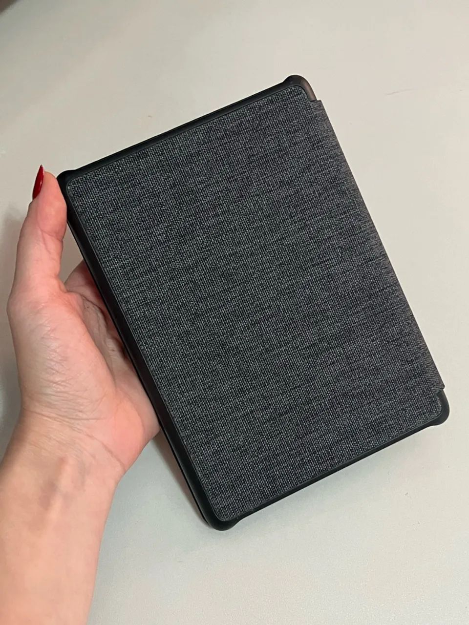 Kindle 10a geração com bateria de longa duração - Cor preta - Foto 5