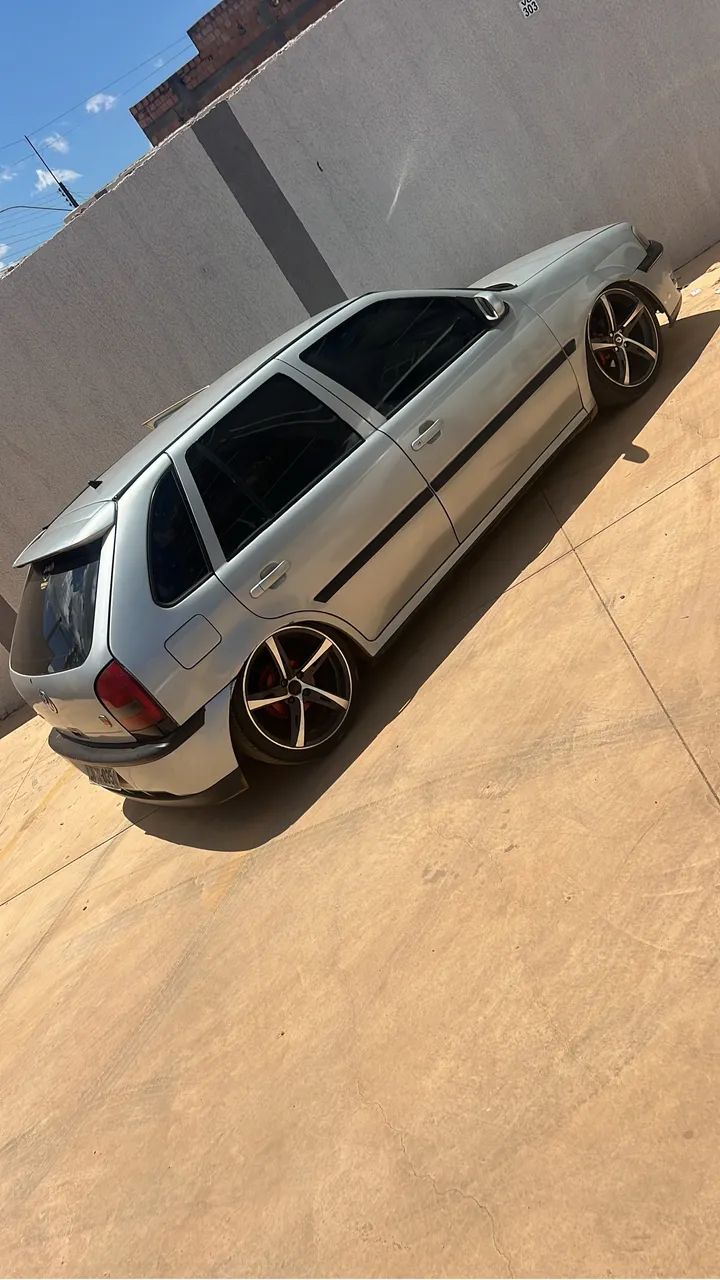 Volkswagen Gol Geração III Ouro 1.0 MI 16V Gasolina Mec. 2P 2001