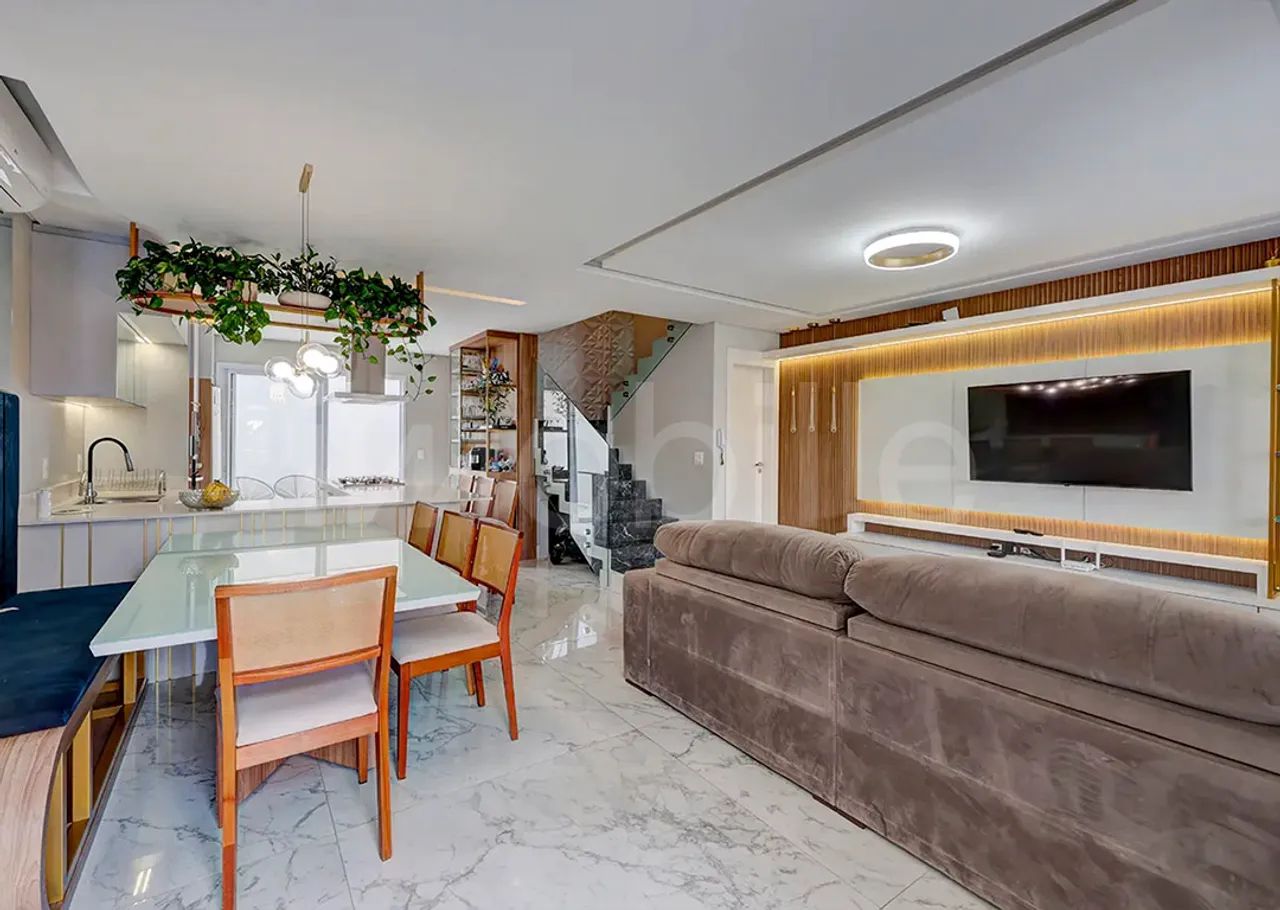 Sobrado Triplex no Centro de Balneário Camboriú. - Foto 4