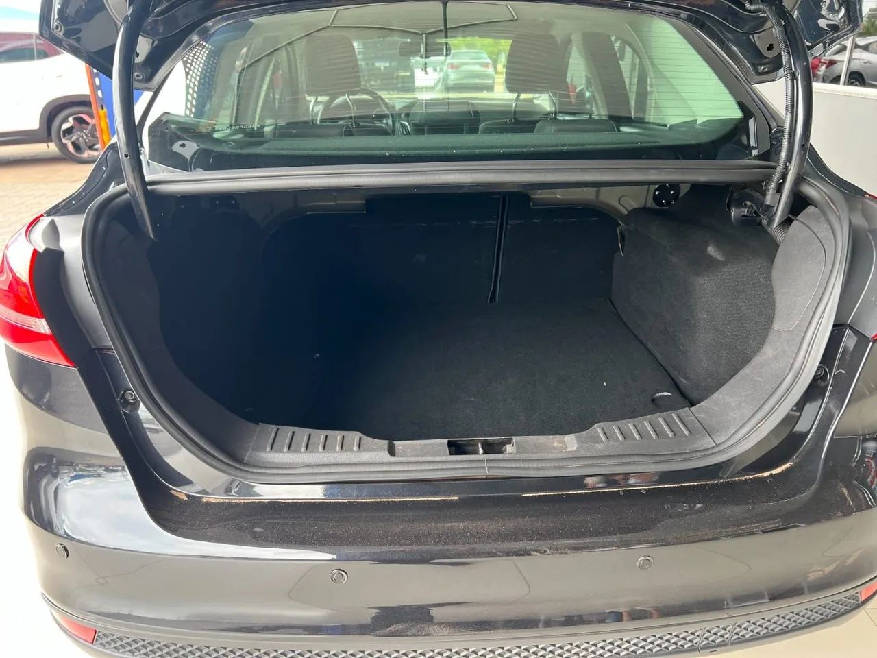 Ford Focus Fastback Se/se Plus 2.0 Flex Aut. 2016 - Foto 4