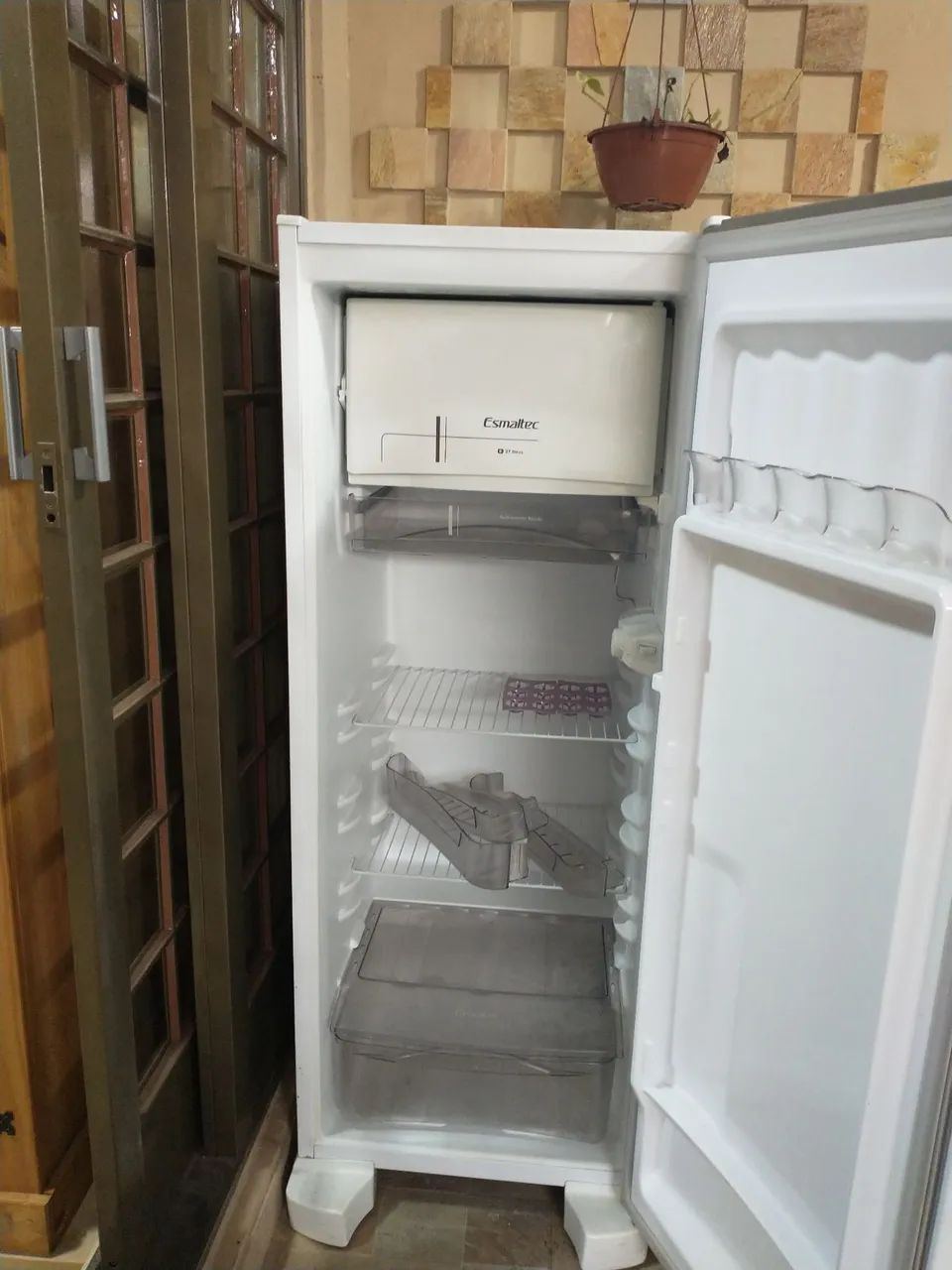 Geladeira 245L - Foto 2