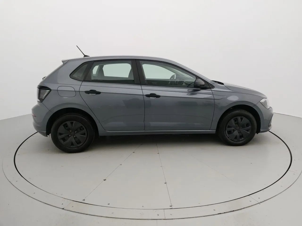 Volkswagen Polo Track 1.0 Flex 12V 5p, foto 6 de 18