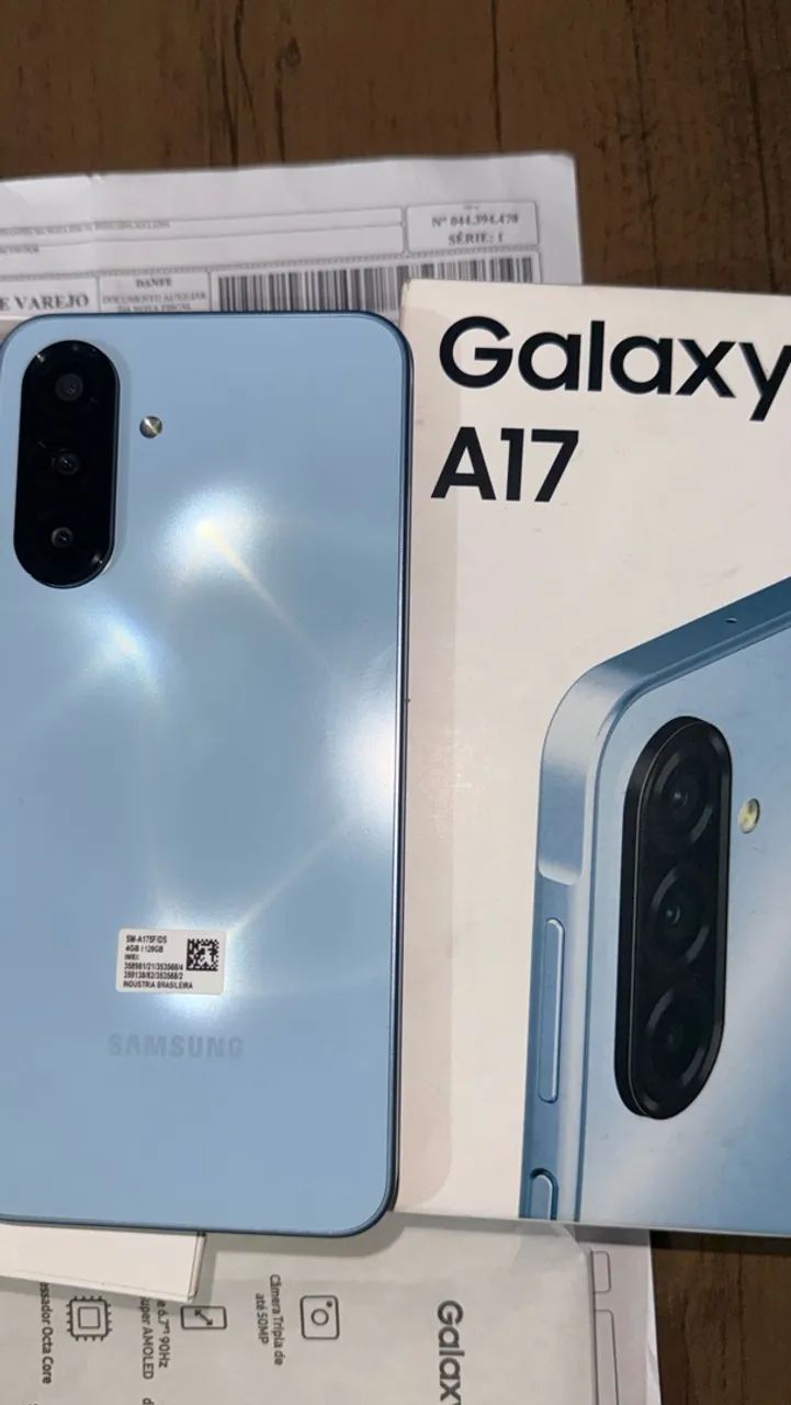 Troco em iPhone 11 de procedência.