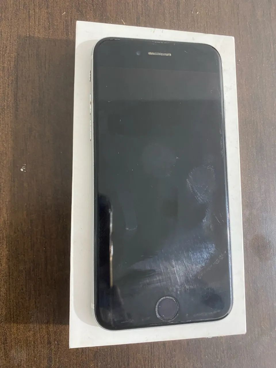 iPhone SE 