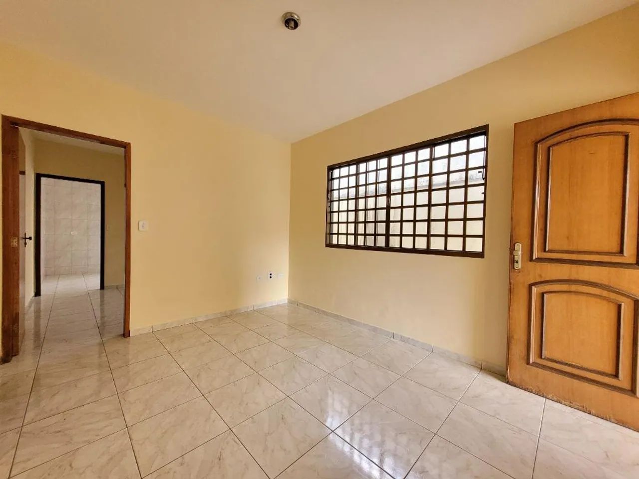 Casa para alugar em Maringá, Jardim Alvorada, com 3 quartos, com 145 m² - Foto 5