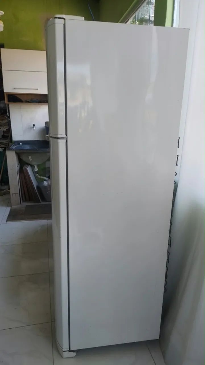 Vendo geladeira  - Foto 4