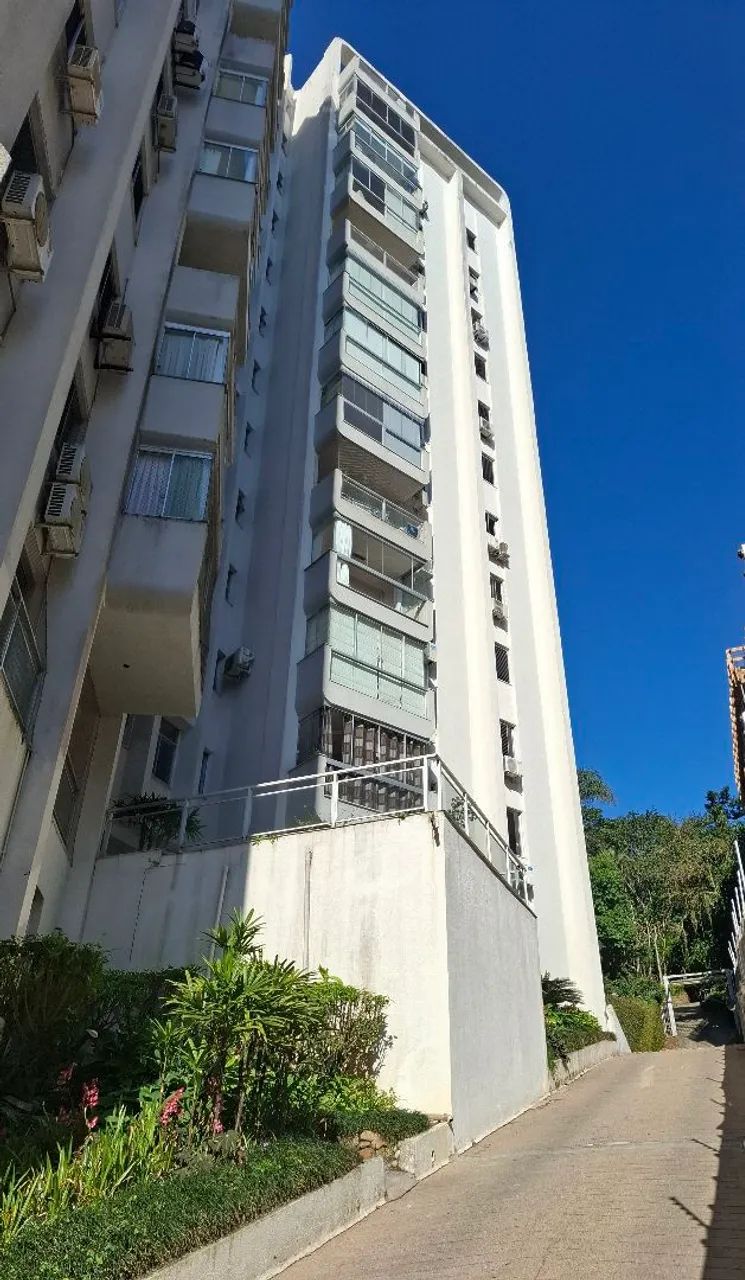 Lindo apto excelente localização amplo é um verdadeiro clube Otimo preço 