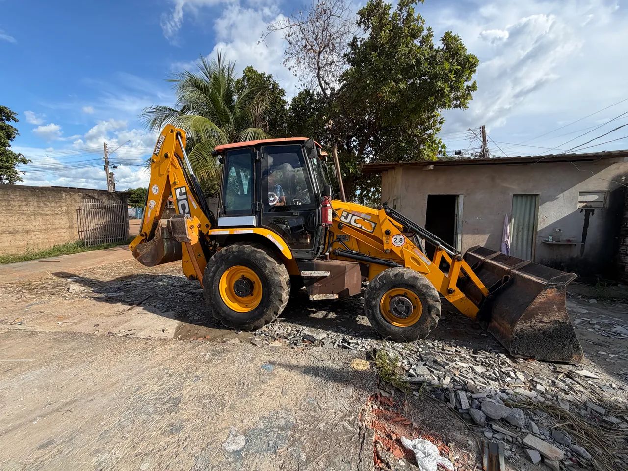 Retroescavadeira JCB 3CX 2021 único dono - Foto 3