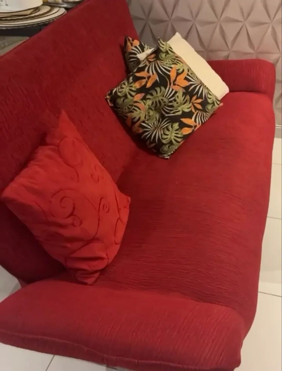 VENDO SOFÁ SEMI NOVO  - Foto 3