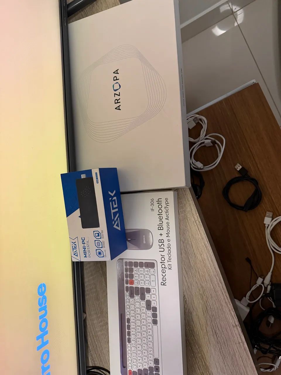 Mini Pc Portátil Wi-Fi Bluetooth hdmi