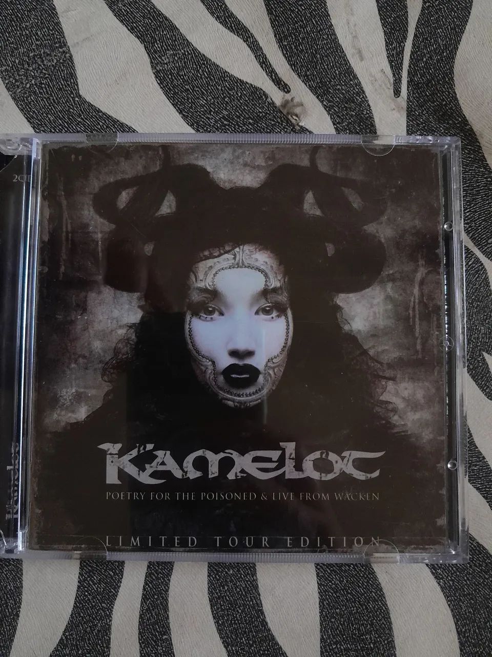 Cd Duplo Kamelot - Poetry for the poisoned e Live from Wacken