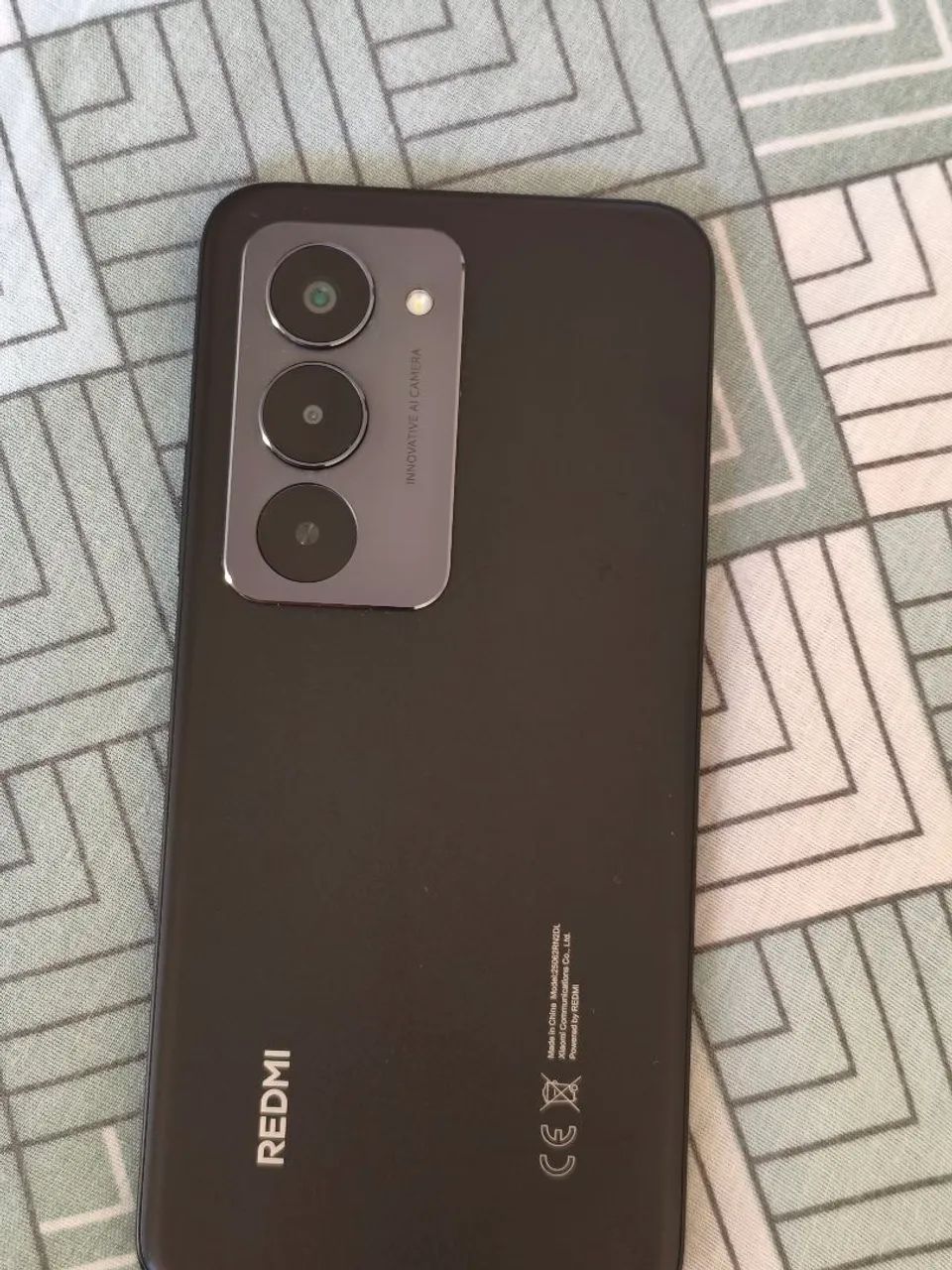 Smartphone Redimi 15 ,duas capinhas, carregador,caixa,manual