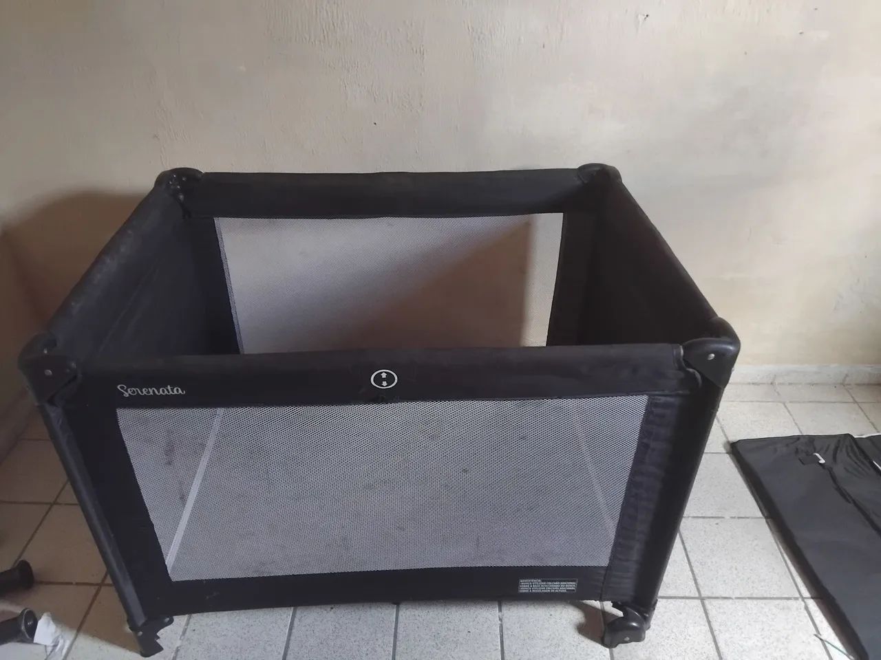 Berço cercado