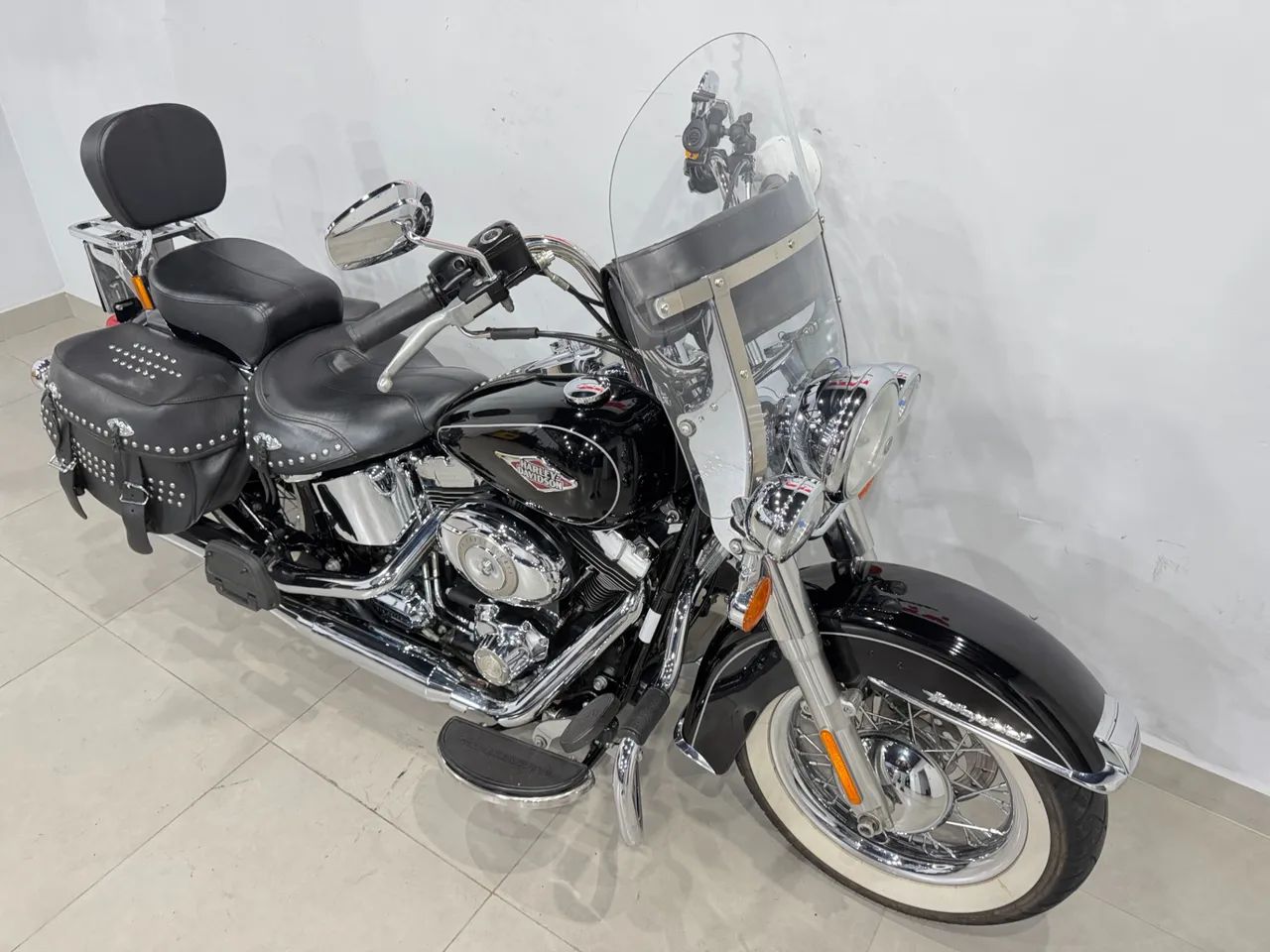 Harley-Davidson HERITAGE CLASSIC FLHC/FLHCS - Foto 3