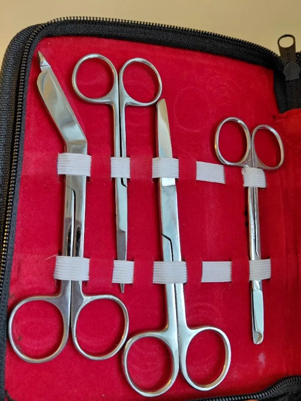 Kit pequenas cirurgias - Foto 2