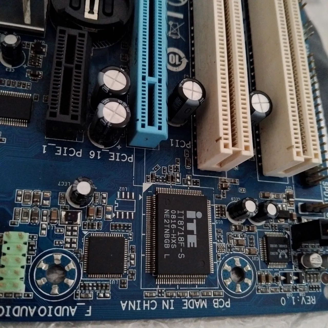 Placa Mãe Gigabyte LGA775 Alta Qualidade Colecionador - Foto 3