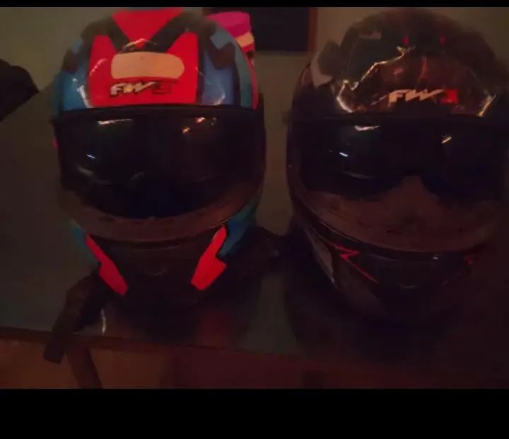 2 Capacete FW3
