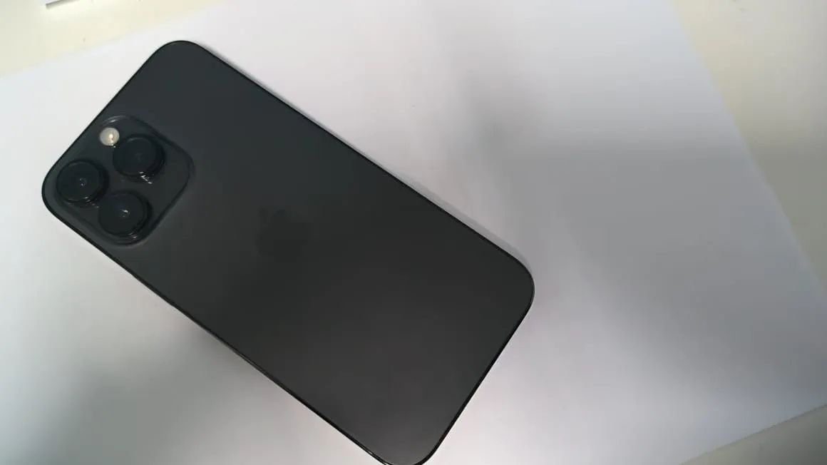 Iphone 14 pro Max  - Foto 2