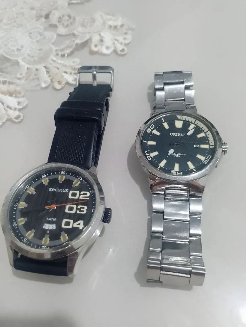 Vendo 2 relógios Orient e um século 