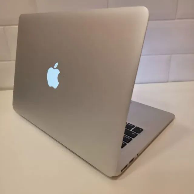 MacBook Air i5 2017 - 8Gb Ram - SSD - A1466 - Foto 4