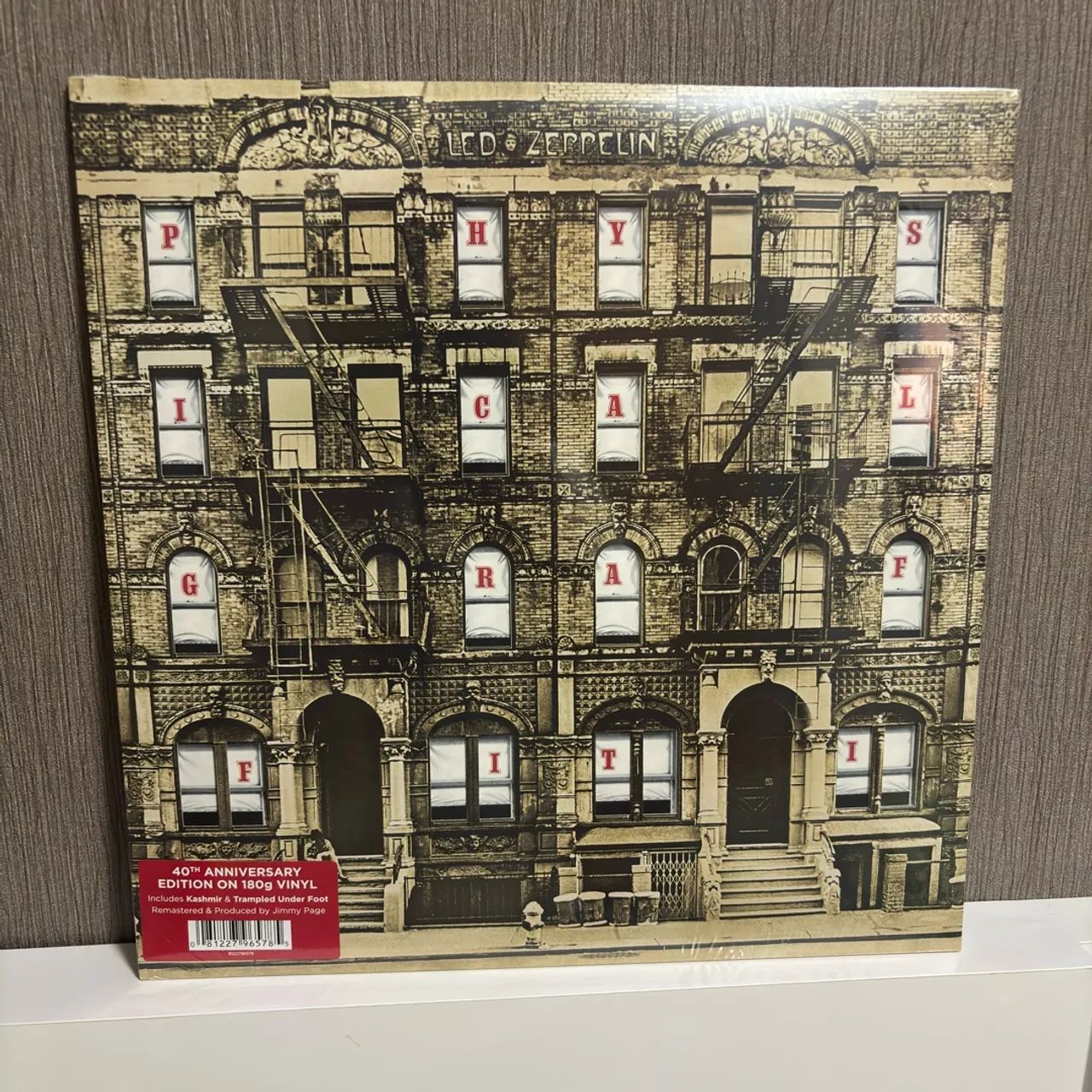 LP / VINIL | LED ZEPPELIN - PHYSICAL GRAFFITI | DUPLO | 180 GRAMAS | IMPORTADO - Foto 2