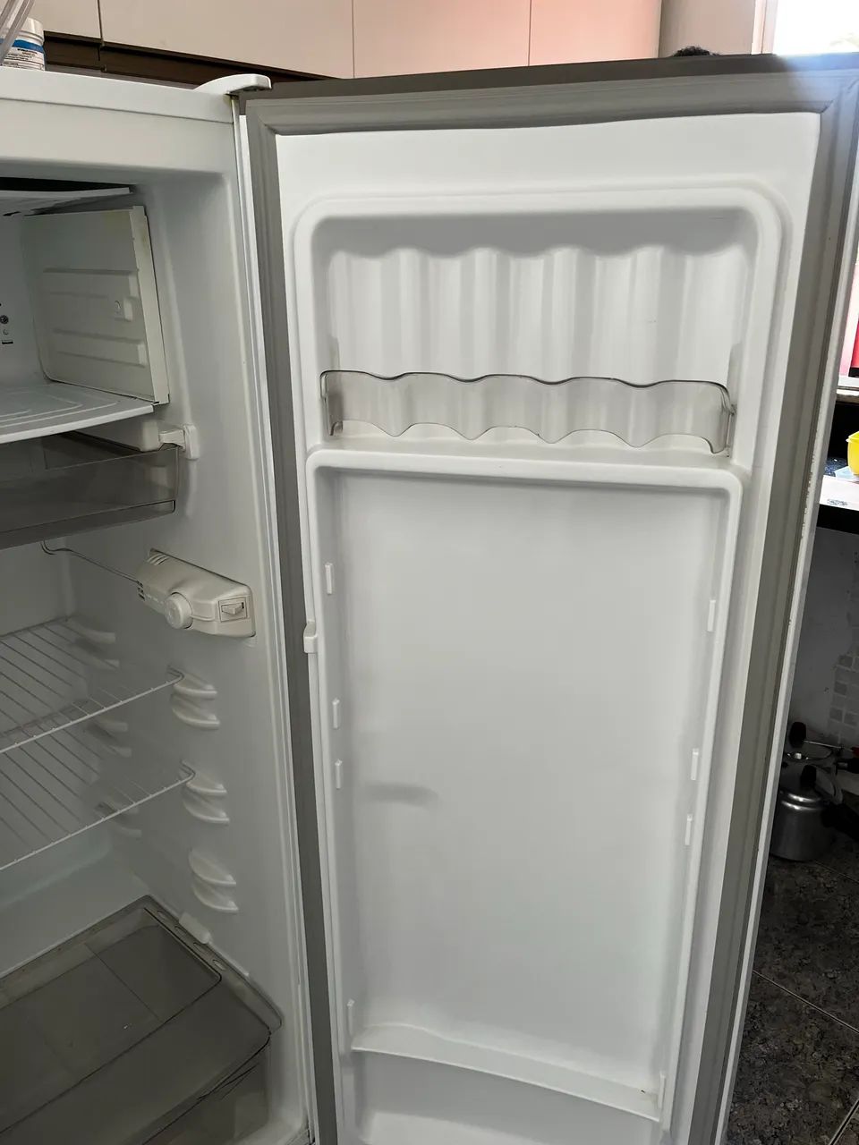Vende-se Geladeira  - Foto 2
