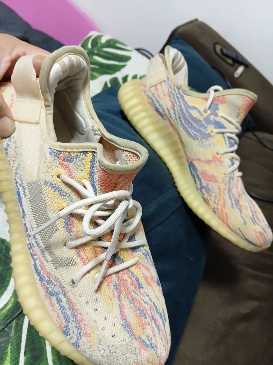 Tenis Yezze Boost 350 V2  - Foto 2