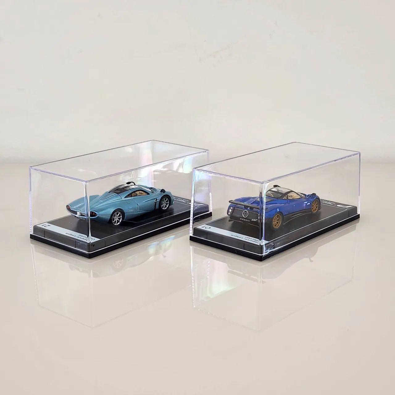 Postercars Pagani Zonda F e Huayra Codalunga - 1:64 - Foto 4