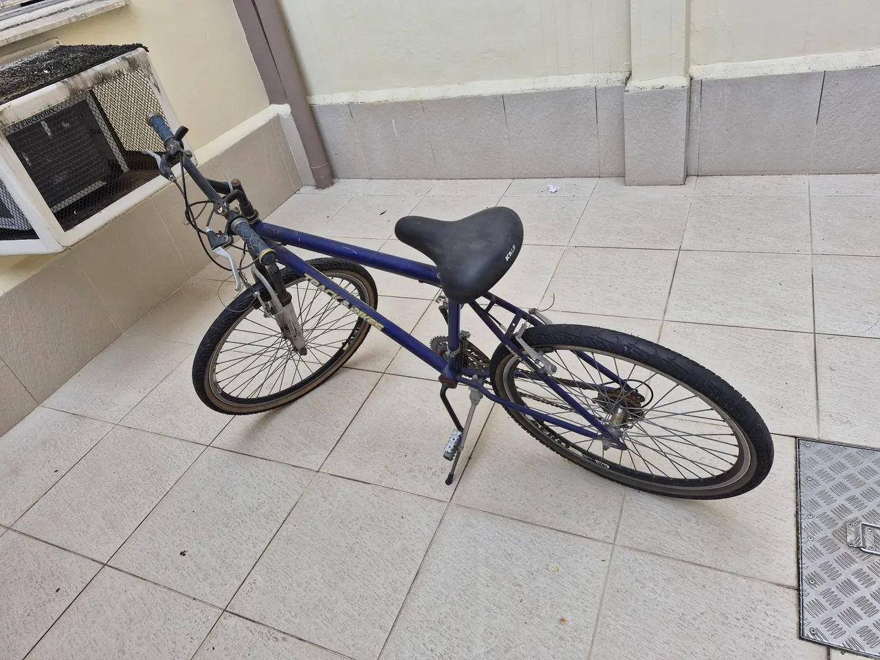 Bicicleta aro 26 com 21 marchas - Foto 3