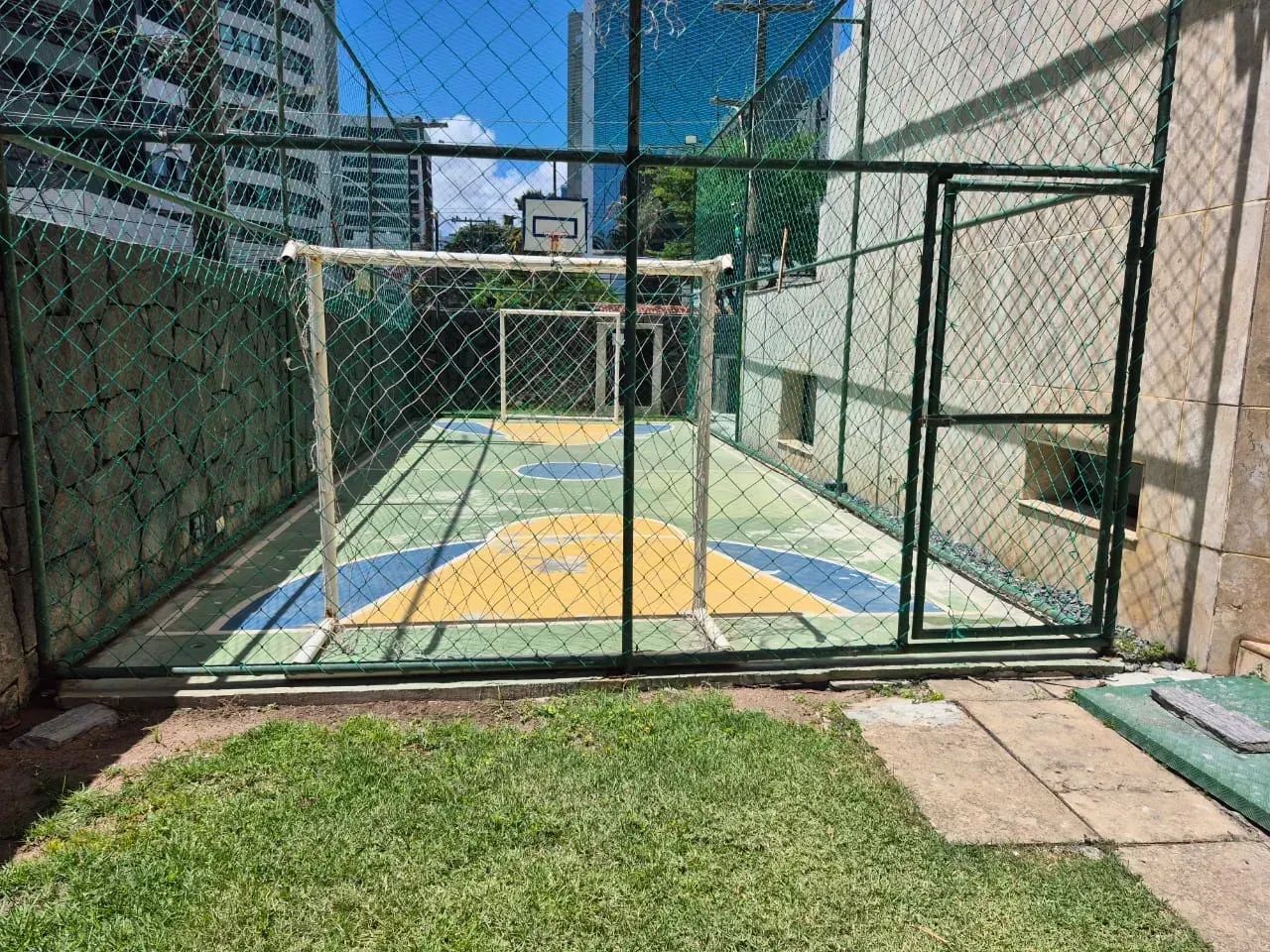 Amplo Imóvel em Boa Viagem com 4 Suítes, 320 m² e Área de Lazer Completa - Foto 5