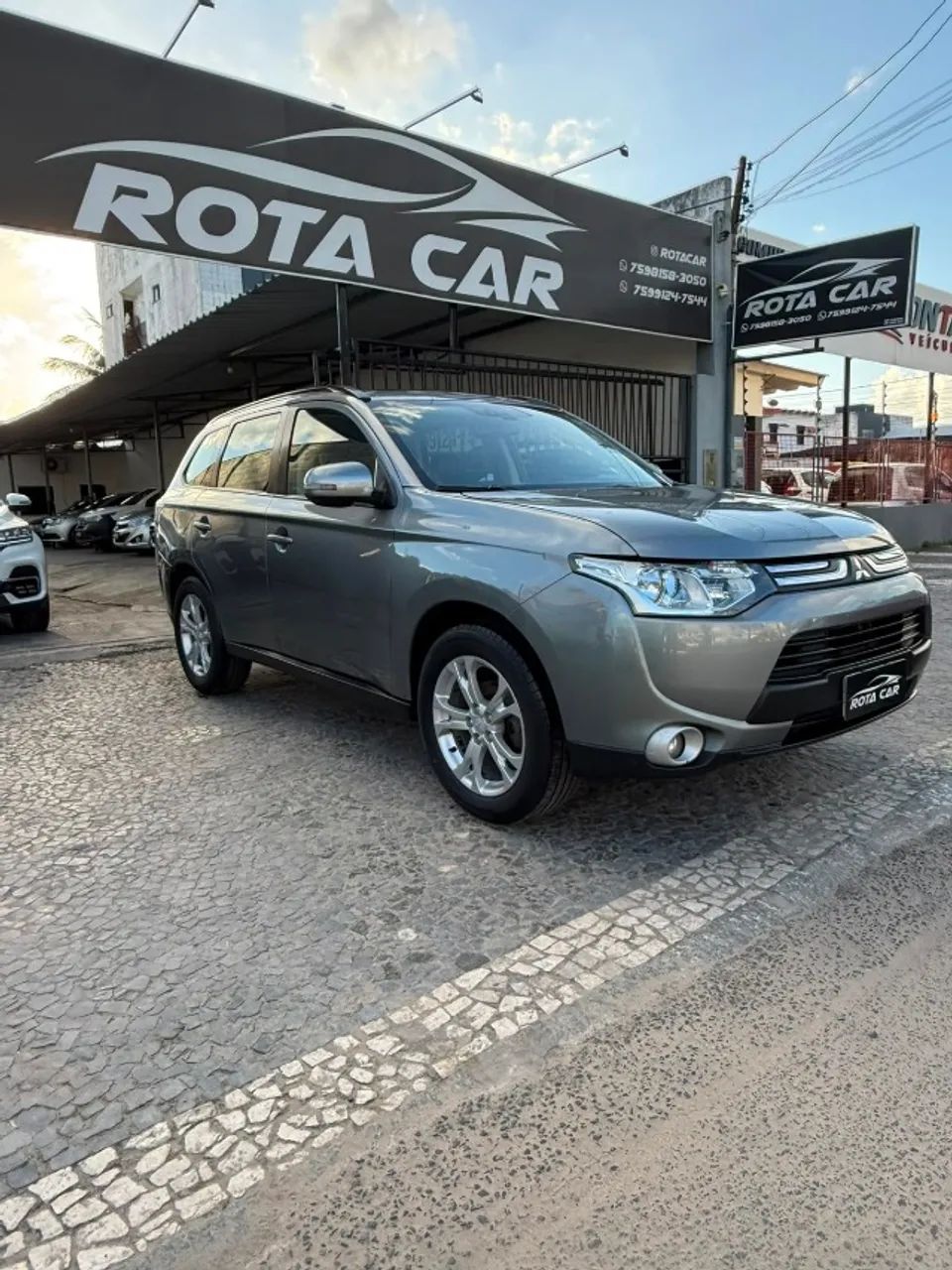 Mitsubishi Outlander OUTLANDER 2.0 16V 160cv Aut. 2014