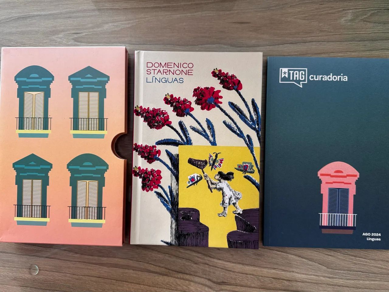 Livro TAG Línguas