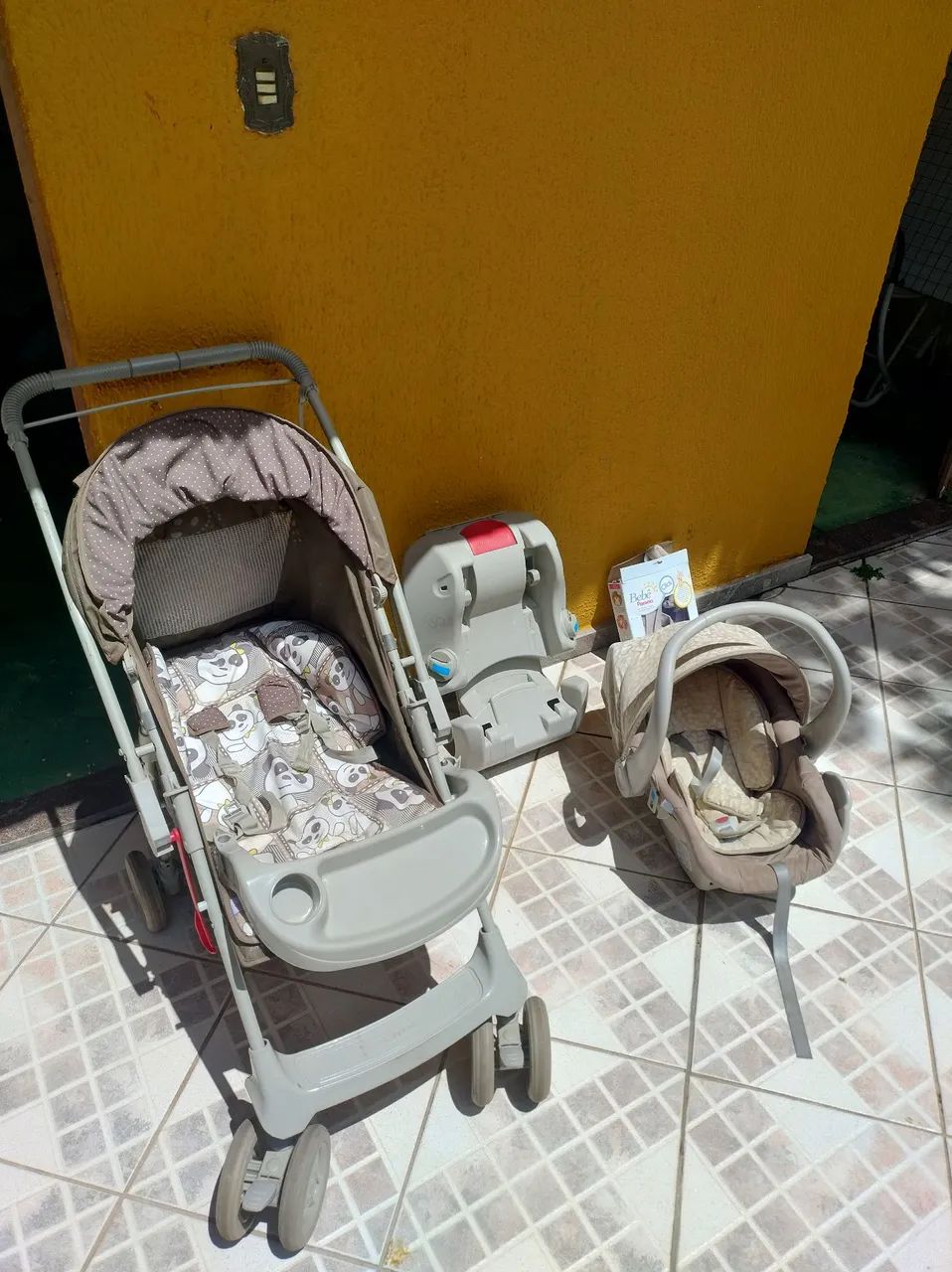 Carrinho de bebe e bebe conforto - Foto 2