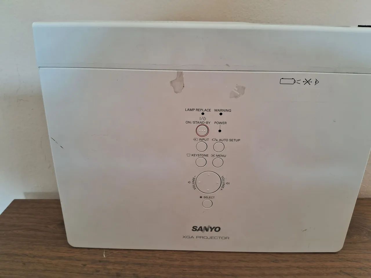 Projetor  XU106  Sanyo  - Foto 4