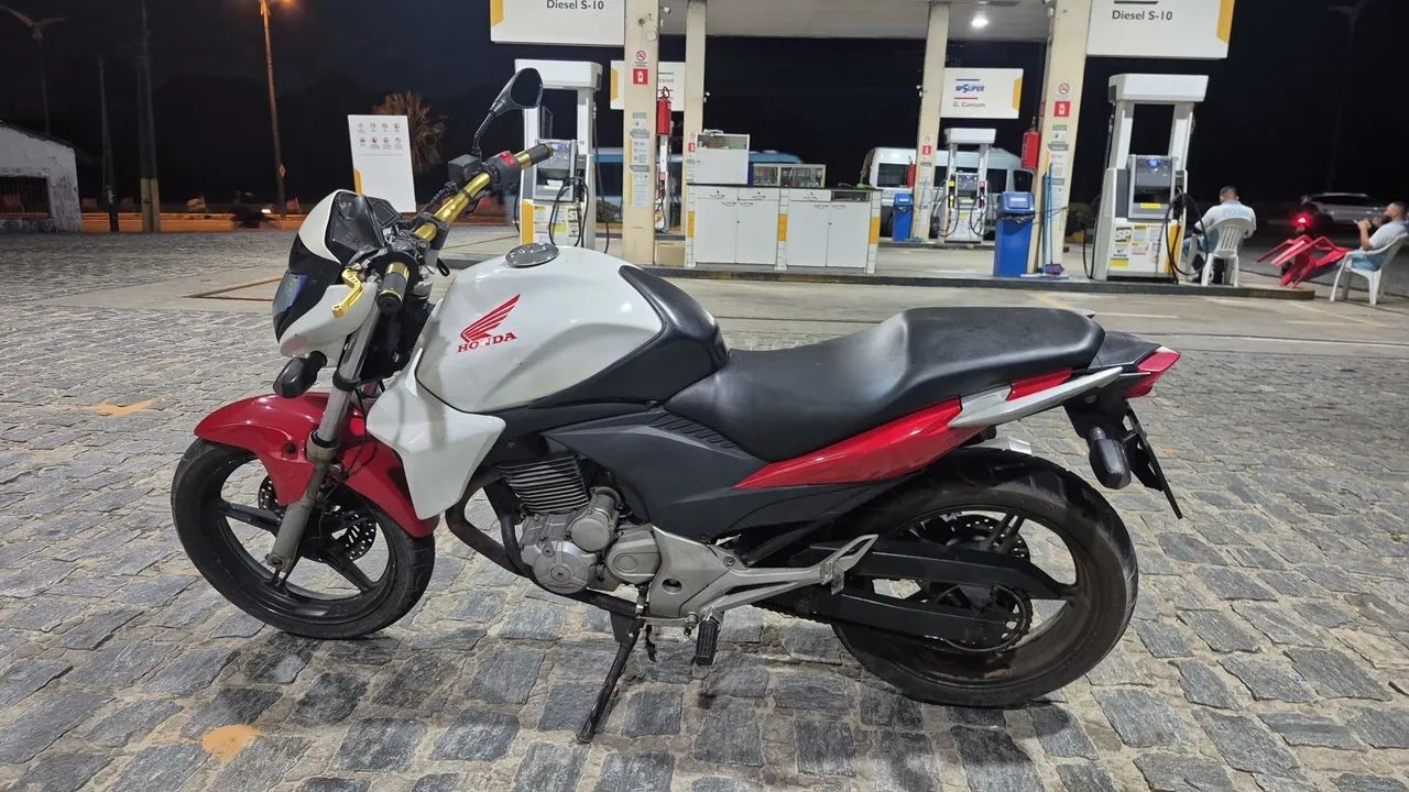 CB 300R 2012 - Foto 3