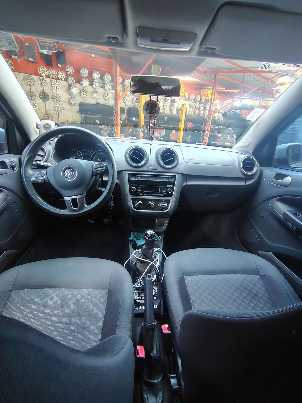 Volkswagen Voyage 2015