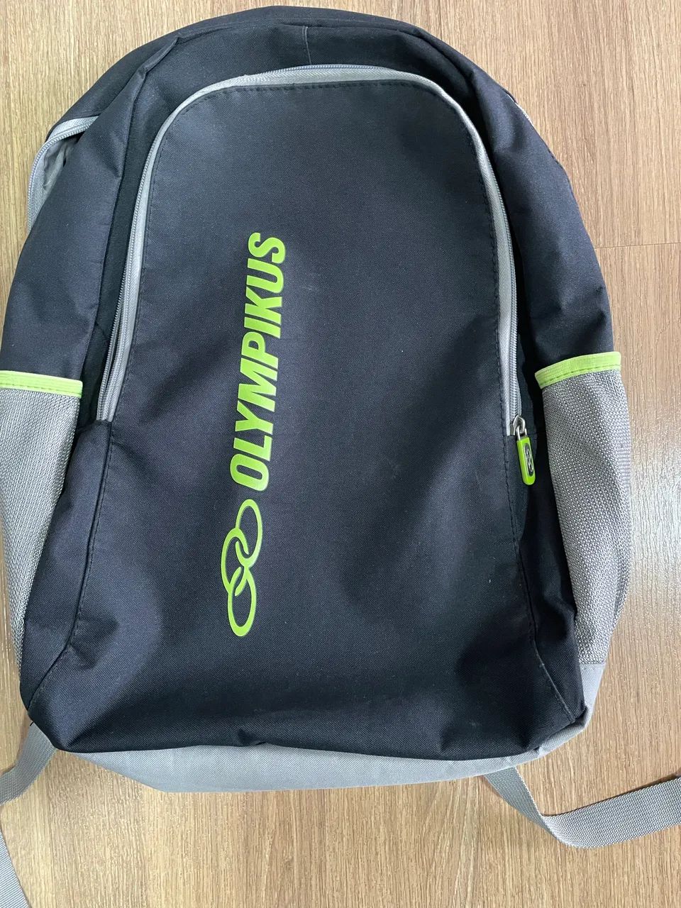 Mochila olympikus usada