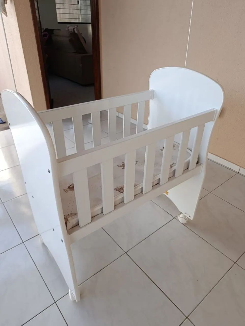 Mini berço + colchão  - Foto 3