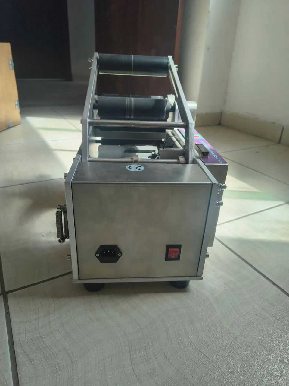 Rotuladora semi automática cetro semi nova completa modelo CSLM 150 T - Foto 3