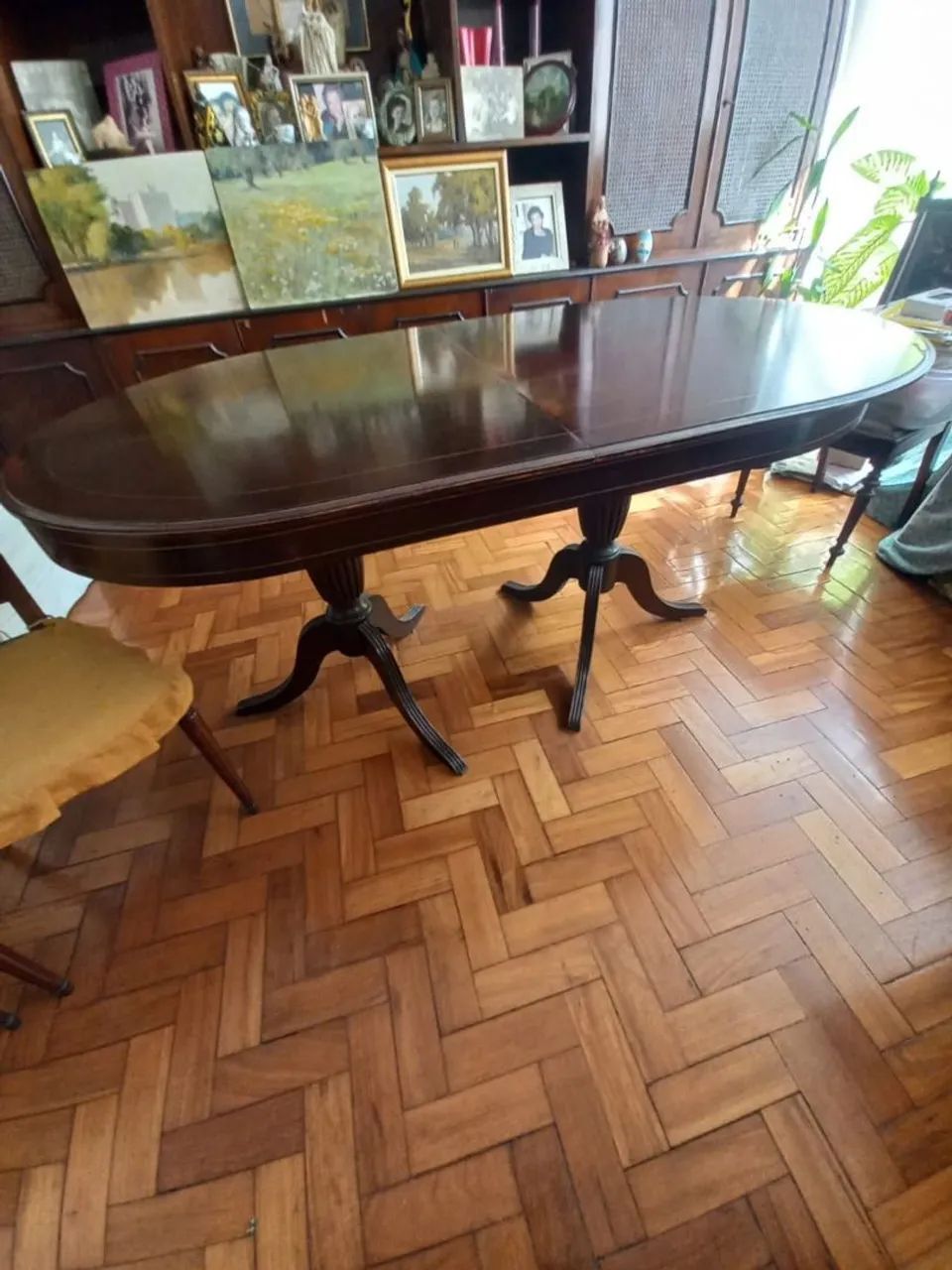 Linda mesa de jantar vintage retrátil 