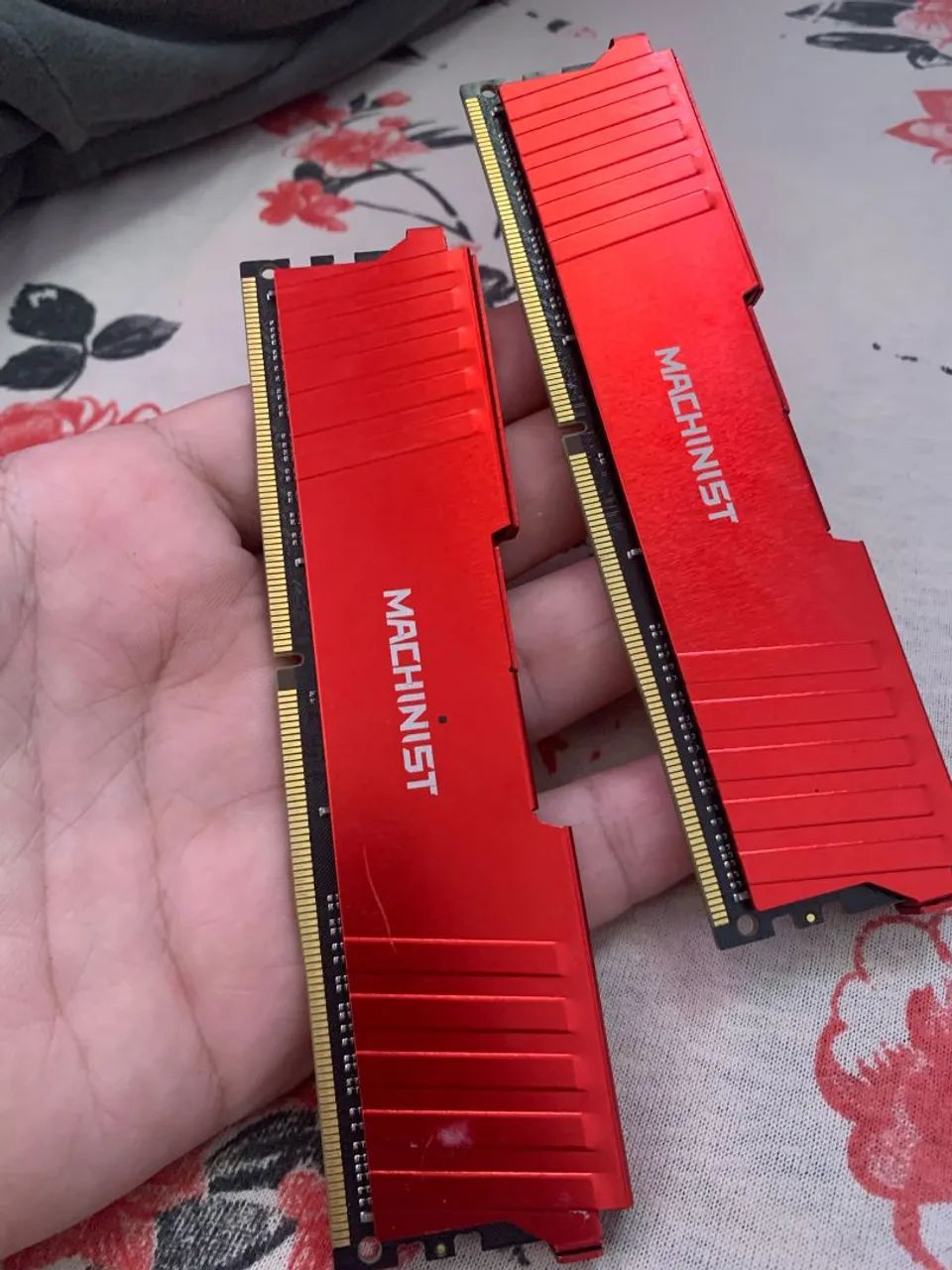 VENDO MEMÓRIA DDR4 2X8GB