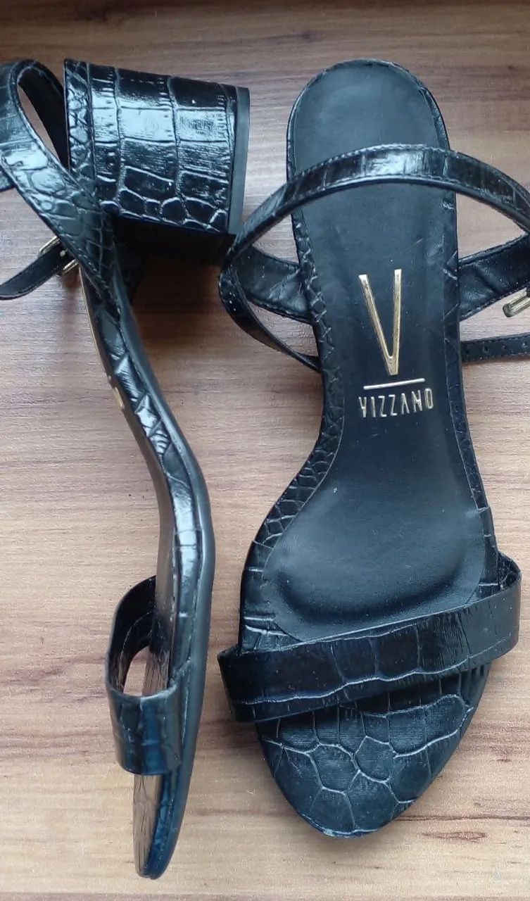 Sandália nova - Foto 2